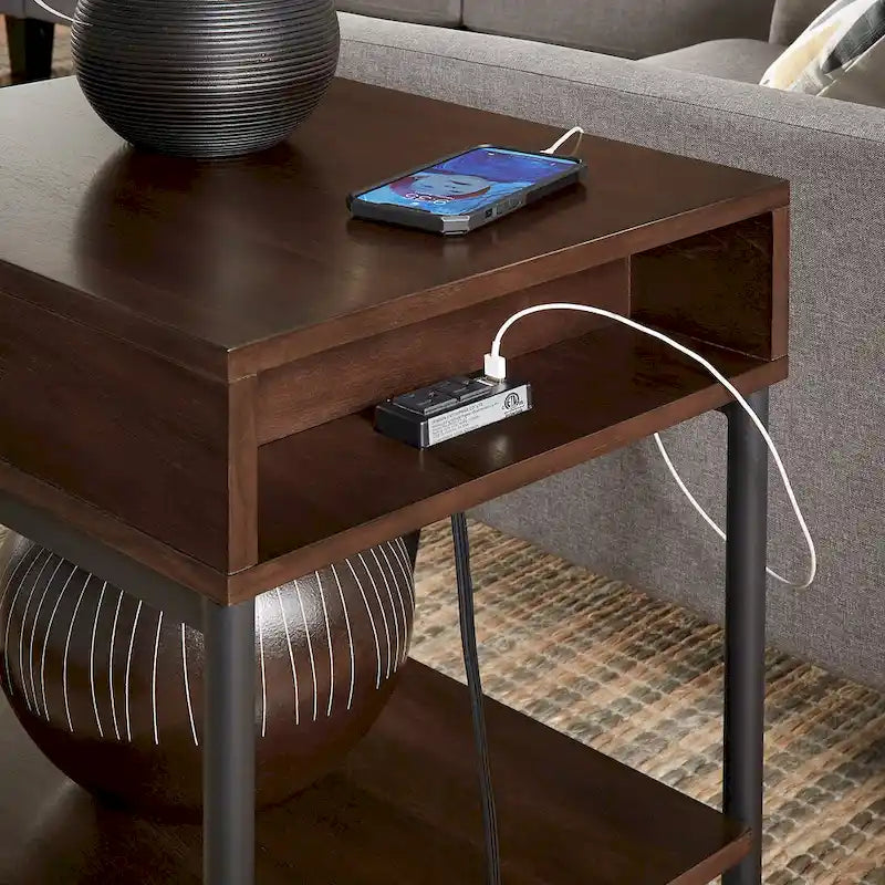Zweifarbiger Couchtisch mit Lift-Top und offenem Regal