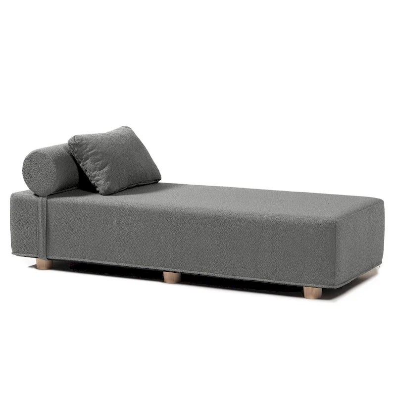 Bouclé-Chaiselongue mit Füßen aus Ahornholz