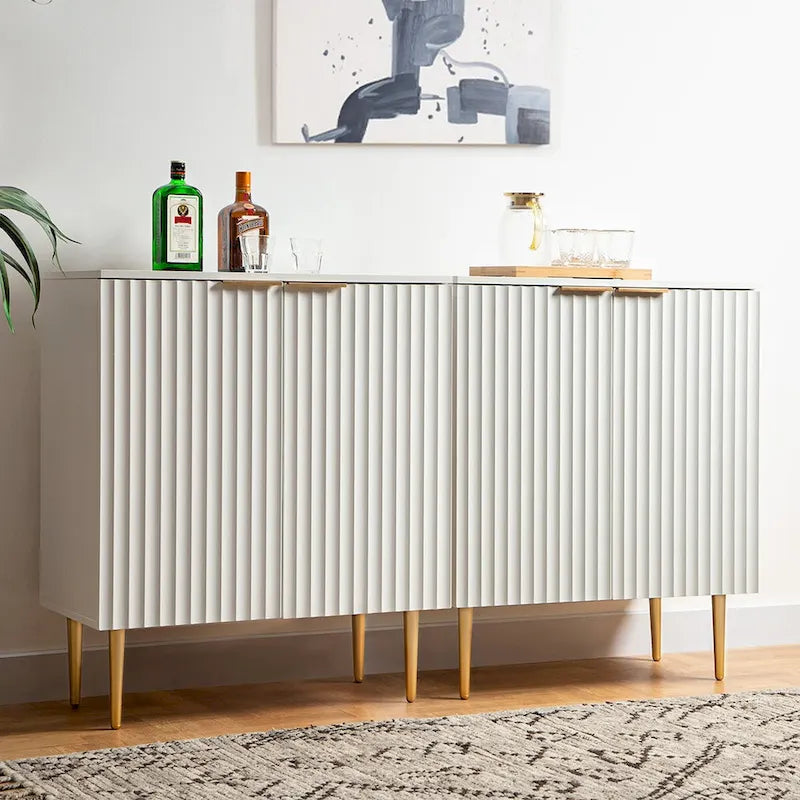 Sideboard-Buffetschrank mit verstellbaren Einlegeböden