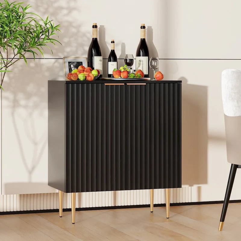 Sideboard-Buffetschrank mit verstellbaren Einlegeböden
